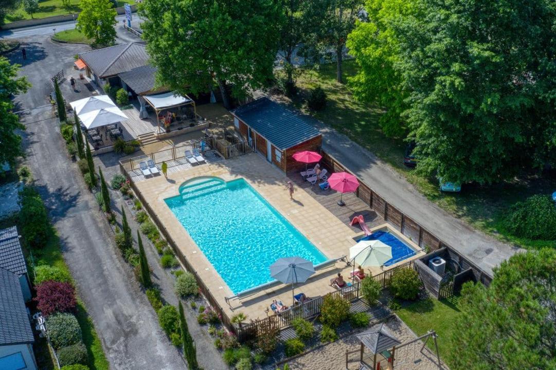 Camping Du Lac De Groléjac エクステリア 写真